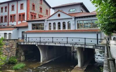 Gure merkatuaren bitxikeriak
