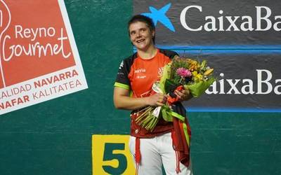 Eneritz Arrieta: "Pilota utziko dut, adinak ez du barkatzen eta"