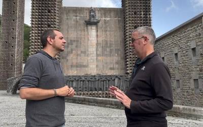 75 urte Arantzazuko basilikako lehen harria jarri zutela