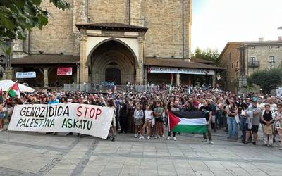 [ARGAZKI GALERIA] Palestinaren aldeko oihu kolektibo berri bat