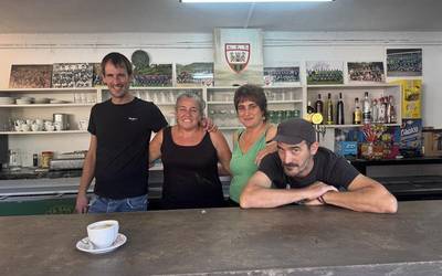 Kudeatzaile berriak ditu futbol zelaiko tabernak