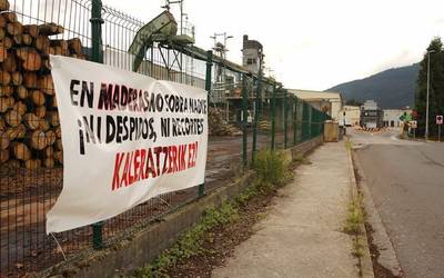 39 langile kaleratu nahi dituzte Maderas de Llodion, eta beharginek greba egunekin erantzungo dute