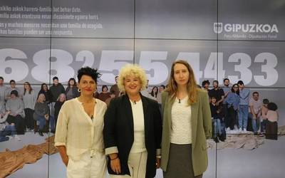 Larrialdiko familiak behar dira Gipuzkoan 0-3 urteko 10 neska-mutilentzat