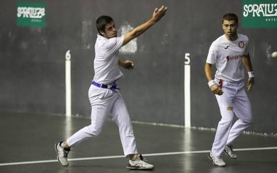 Jaietako kirol izarra pilota da