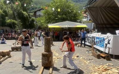 Oiarbide, Resano eta Mitxelenaren aukera