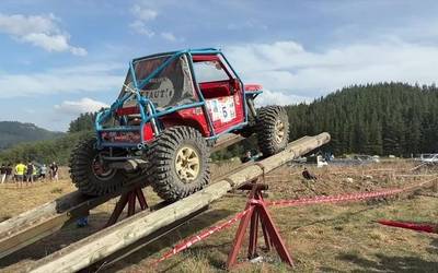 Motor hotsak itzuli dira Apotzagako trialera