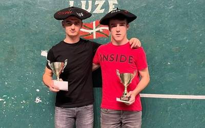 Julen Etxaniz txapeldun, Zarauzko I. Esku Pilota Txapelketan