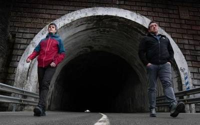 "Edozein txokotako torturatuk bere eginen du"