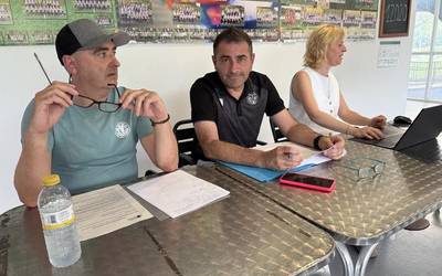 Eguenean erabakiko da Mondrako zuzendaritzarekin zer gertatuko den