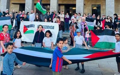 Gazteria, herri duintasunaren salbagarria ote?