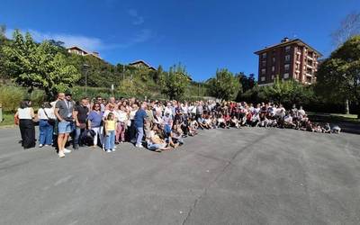 [ARGAZKI GALERIA]: Urdiñak elkartearen urteurrena jai giroan ospatu dute