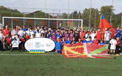 [ARGAZKIAK] Futbol inklusibo topaketa egin dute Beran