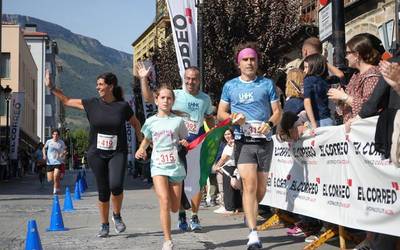 Kiroltasun giroa nagusitu da Urduña Hiria Herri Krosean