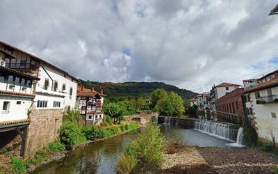 Birgaitze ibilaldia eginen dute bihar Elizondon