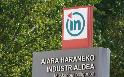 Herriari irekita dagoen informazio-saioa, Amurrioko HAPOaren aldaketa puntualari buruzkoa, hiru eremu zehatzetako lurzoru industrialean erabilera eta 
