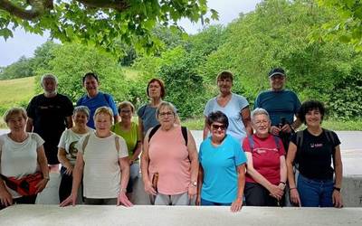 Aretxabaletara egingo du ikasturteko lehenengo irteera Aramaioko Lagunkoiak