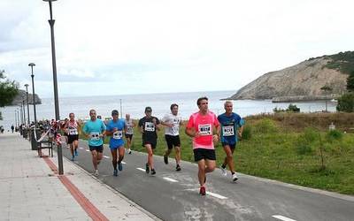 Gorlizko merkatariek Herri Krosagaz bat egin dute