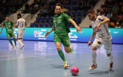 Lehendabiziko porrota etxean