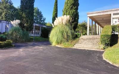 Irisgarritasun lanak Durangoko hilerrian