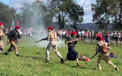 Frankisten erasoaldiak gelditu izana izan dute gogoan Intxortan, 89 urte geroago