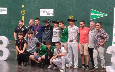 Asier del Campo azpitxapeldun, Arabako Eskuz Banakako Txapelketan