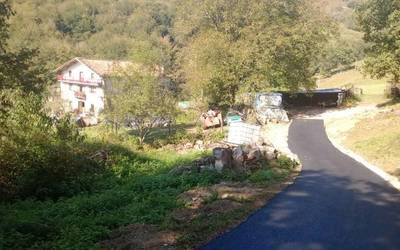 Bideak eta errepideak moldatzeko 378.000 euro inguru bideratuko ditu Baztango Udalak aurten