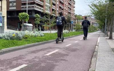 EAJk "berehalako ekintza" eskatu du patinete elektrikoen "istripu ugariak" direla eta