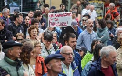 Desazkunde  turistikoari buruzko lehenengo topaketak