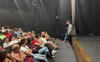 Zinema-zaleen interes handia piztu dute 'Maspalomas'-ek eta 'Karmele'-k Debagoienean