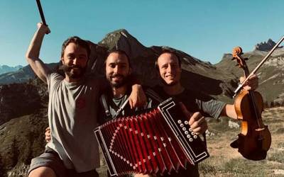 Folk musika eta dantzaren irrika asetzeko hitzordua