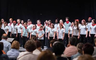 Gazte ahotsen topaleku bihurtu dute Lamuza parkeko Kasinoa