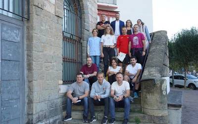 Haur eta gazteen ongizate digitala sustatzeko kirol dekalogoa, abian