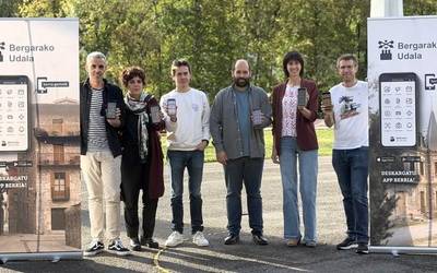 'Bergara App' aplikazioa aurkeztu dute, Udalaren eta bergararren arteko komunikazioa errazteko
