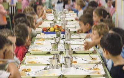 Zelan jaten dute gure haurrek?