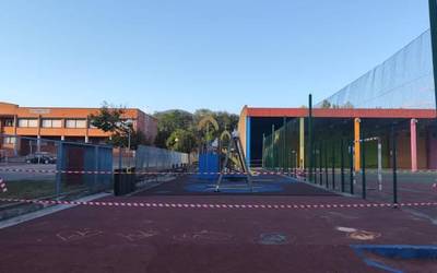 Maiztegiko eskolako patioaren txintxaunen egoera "larria" salatu dute