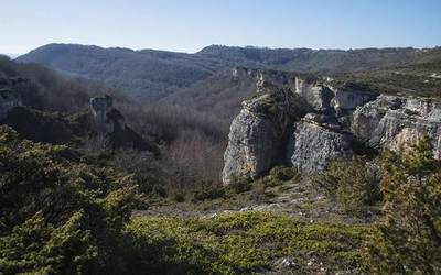 Etzandarri Mendi Taldeak Izki parke naturalera egingo du hurrengo irteera