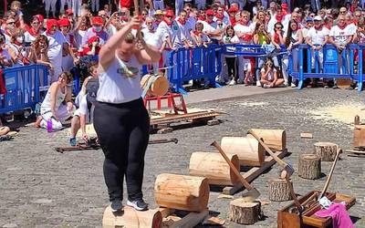 Euskal Herriko emakumezkoen aizkolari txapelketaren finala jokatuko dute urriaren 25ean Elgoibarren