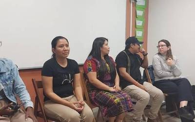 Gutxitutako munduko bost hizkuntzaren berri zuzenean