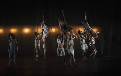 Atzera bueltarik gabeko zirku garaikidea Amaia antzokian, domekan