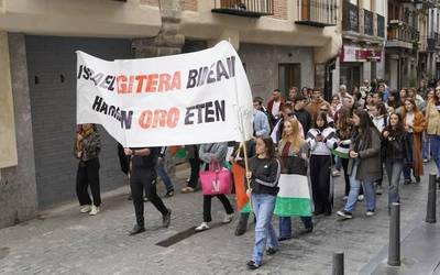 Palestinako erresistentzia zilegi dela aldarrikatu dute hainbat lagunek