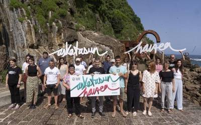 Azaroaren 22an Bilbon egingo duten mobilizaziorako autobusa jarri du EH Bilduk