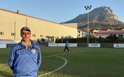 "Lagun Artea erregionalak intentsitatea du, erritmoa... zer egin nahi duen argi du"