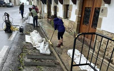 Uholdeek udalaren aurrekontua erabat baldintzatu dute