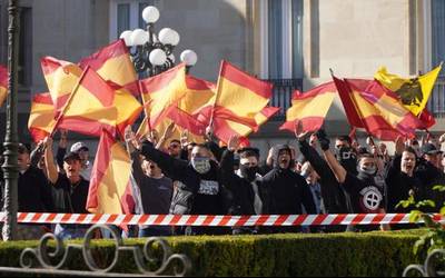 Muturrak ukitzean: talka