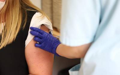 Osakidetzak gripearen aurkako txertaketa aurreratu du