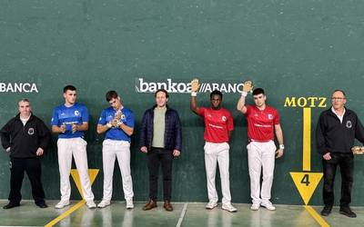 Aldaz eta Telletxea eta Etxeberria eta Lazkoz nagusi final zortzirenetako partiduetan