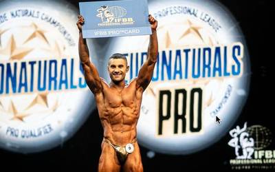 Kulturista profesional bilakatu da