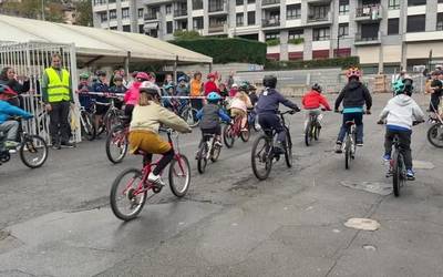 Bizikleta Festa, Lokatzaren eskutik