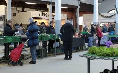 Larunbateko azoka nagusia ostiralean egingo dute