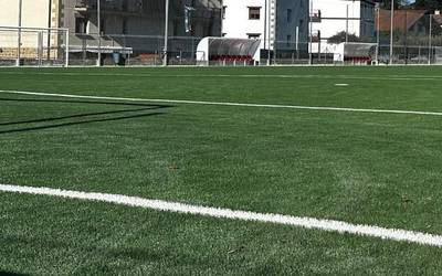 Leitzako Arkiskil futbol zelaia igandean inauguratuko dute